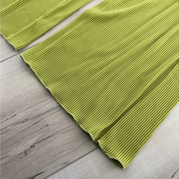 Green Ribbed Pants - Picture 2 of 11